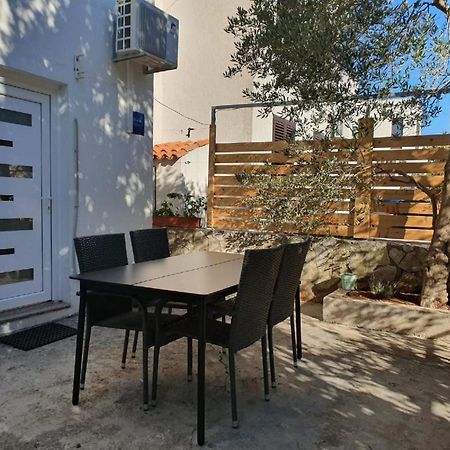 Apartman Marino Murter Exteriér fotografie