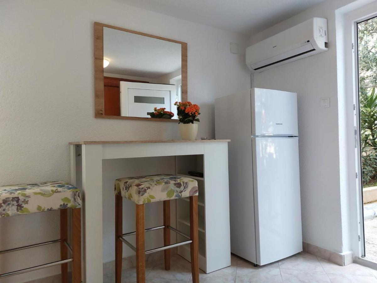 Apartman Marino Murter Exteriér fotografie